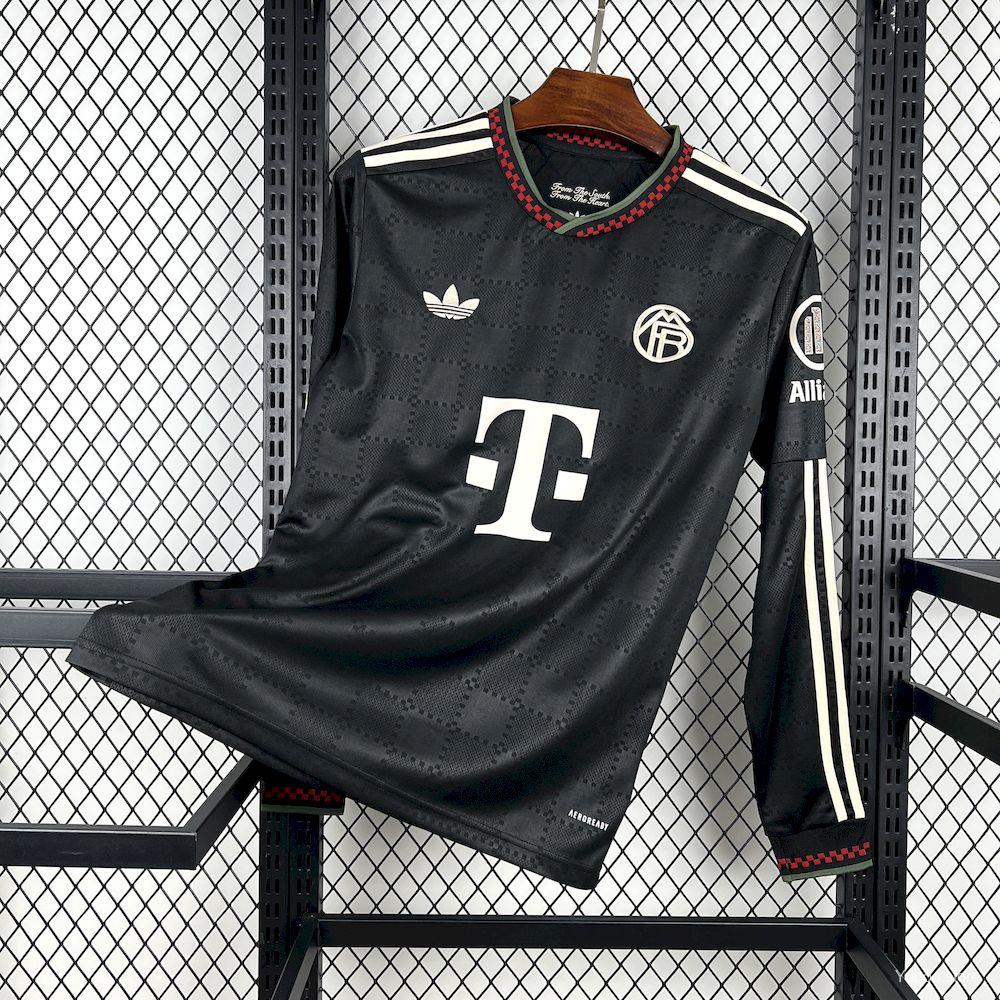 Camiseta de fútbol Bayern Munich 2025/26 TERCERA MANGA LARGA VERSION FAN